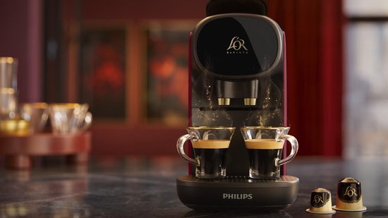 Philips L'OR Barista Sublime Koffiezetapparaat LM9012/50 - Geschikt voor Capsules - Koffiecupmachine en 9 Espresso en Barista Capsules - Zwart en Rood