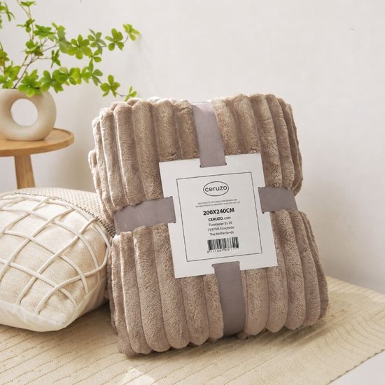 Ceruzo Fleece Deken 200x240 cm - XXL Plaid - Taupebruin - Zacht Fleece - Sprei 2persoonsbed