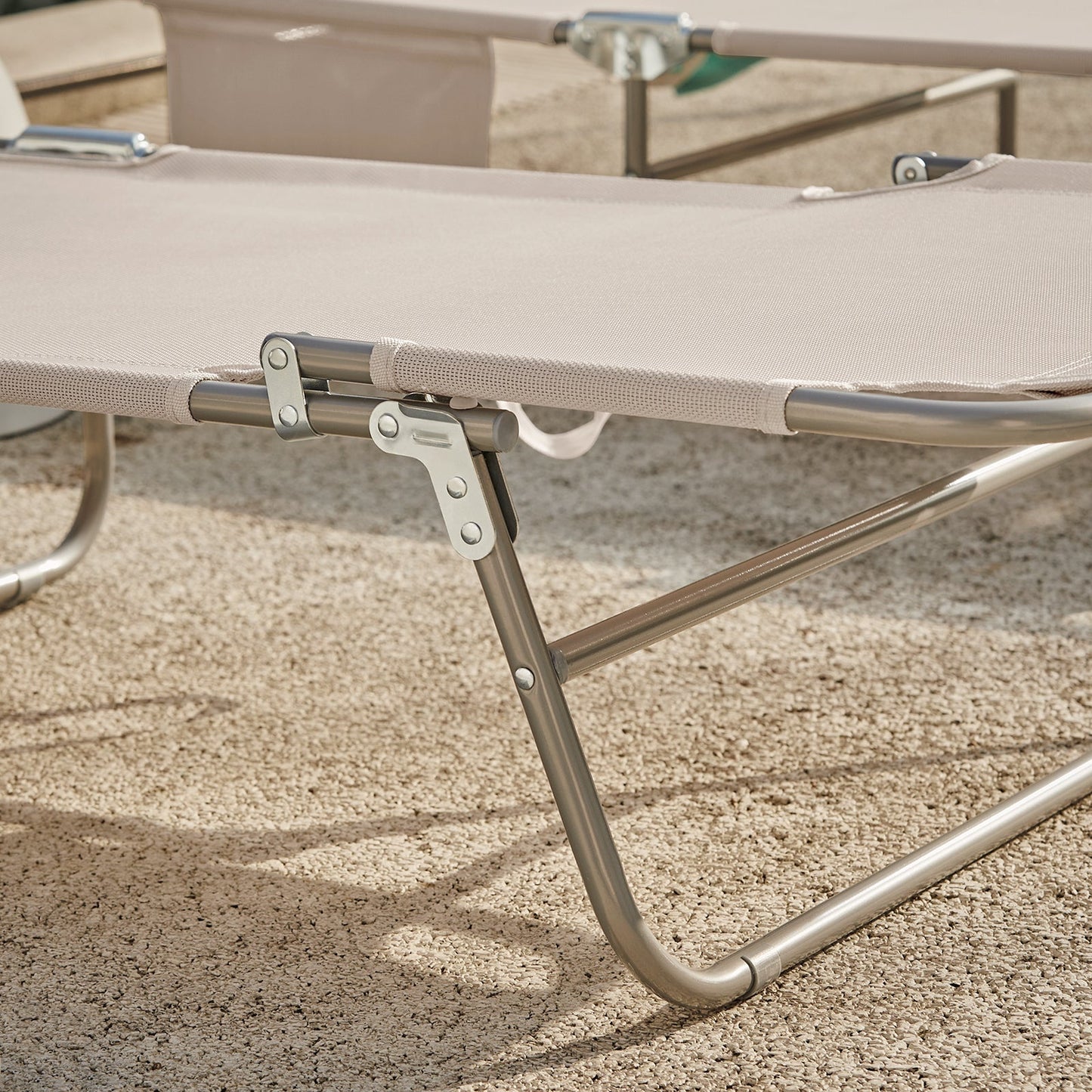 SoBuy Ligbed met Zonneklep - Opvouwbaar - Max. 120 kg - 195 x 63 x 30 cm - Beige