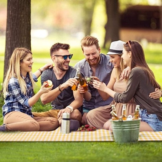 Fuegobird- Picknickdeken-200 x 200 cm-Stranddeken- Opvouwbare campingdeken- Waterdicht- Zanddichte picknickmat- Draagbare tuin-strandmat- Machinewasbaar- voor kamperen- Tuin- Park- Strand-geschikt voor kinderen's kruipdeken (geel)