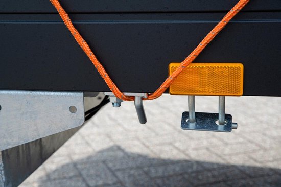 BLACK+DECKER Spanband 15 Meter - Incl. Spanband Oproller - Sjorband - Transport Touw - Elastisch Koord - met Reflecterende Delen - Transportbeheer - Nylon/ Kunststof - Oranje/Zwart
