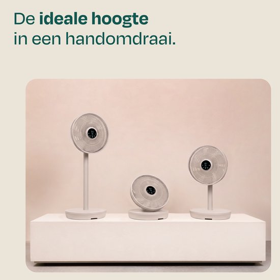 VONROC BREEZE Draadloze Ventilator – Fluisterstil (<44 dB) – 24 snelheden – lichtgewicht en draagbaar - 3 windmodi: Natuurlijk, Slaap, Normaal – Modulair: tafelventilator én vloerventilator – Luxe touch display – Incl. afstandsbediening – Beige