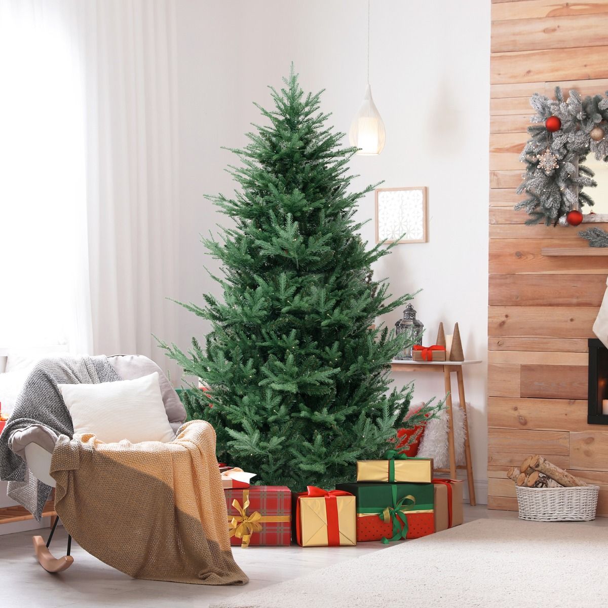 Coast Kunstkerstboom 210 cm – Voorverlicht met Warm Witte LED’s – Scharnierend – Groen – Ø124 cm