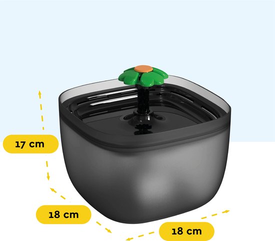 BRASQ Drinkfontein kat en hond 2 Liter - Waterfontein - Kattenfontein - Waterdispenser - Dieren drinkbak - Zwart - BPA vrij - geruisloos - Inclusief 4 reservefilters + accessoires
