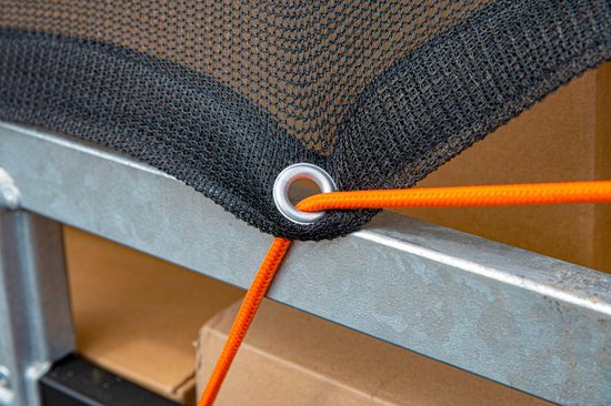 BLACK+DECKER Spanband 15 Meter - Incl. Spanband Oproller - Sjorband - Transport Touw - Elastisch Koord - met Reflecterende Delen - Transportbeheer - Nylon/ Kunststof - Oranje/Zwart