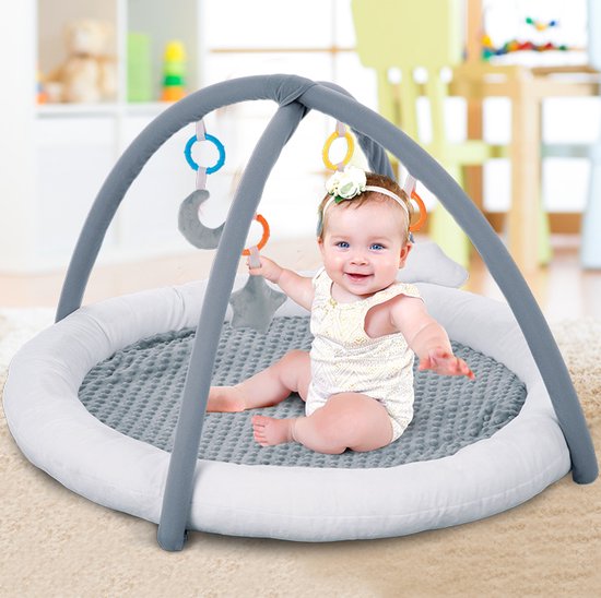 FUEGOBIRD - Babyspeelmat - Luxe gym met boog - Kleurrijke interactieve grijpspeeltjes - Geweldige geluiden - Ontwikkelingsspeelmat voor baby's vanaf 2 maanden - Speelmat van hoge kwaliteit - Speelmat in geschenkdoos