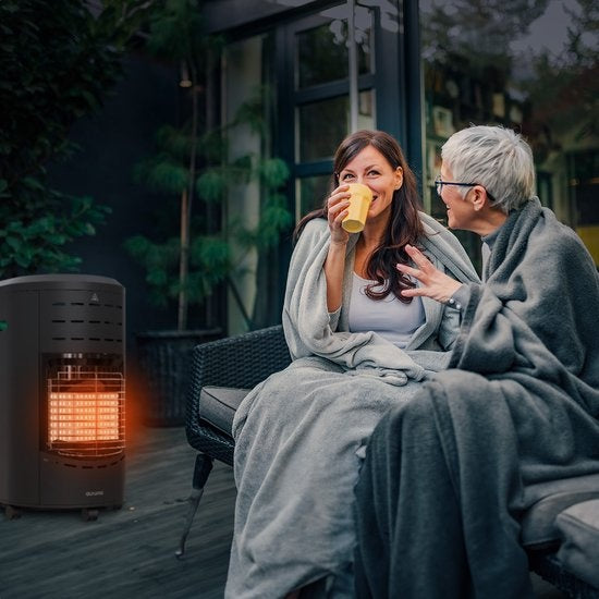 Auronic Mobiele Gaskachel - met Wieltjes - tot 60 m² - 4200W Heater - Inclusief Gasdrukregelaar en Gasslang - Inclusief Opberghoes - Zwart