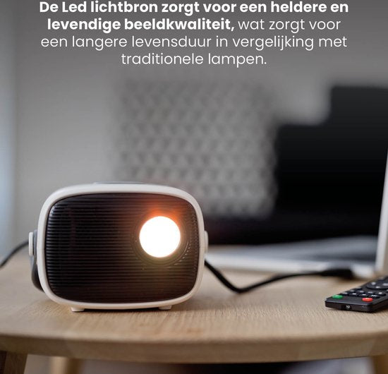 QLT TV Projector – Mini Beamer met LED Lichtbron – Resolutie 800 x 480 Pixels – 16:9 – Projectieafstand 1 tot 4 Meter – Met Afstandsbediening - Wit