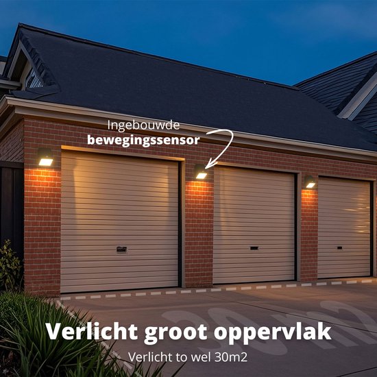 FlinQ Solar TwistCube 2-pack - Transformeerbaar in 4 vormen - Solar Wandlamp Buiten - Buitenlamp op Zonne Energie met Bewegingssensor - LED Tuinverlichting met Dag en Nacht Sensor - Buitenverlichting