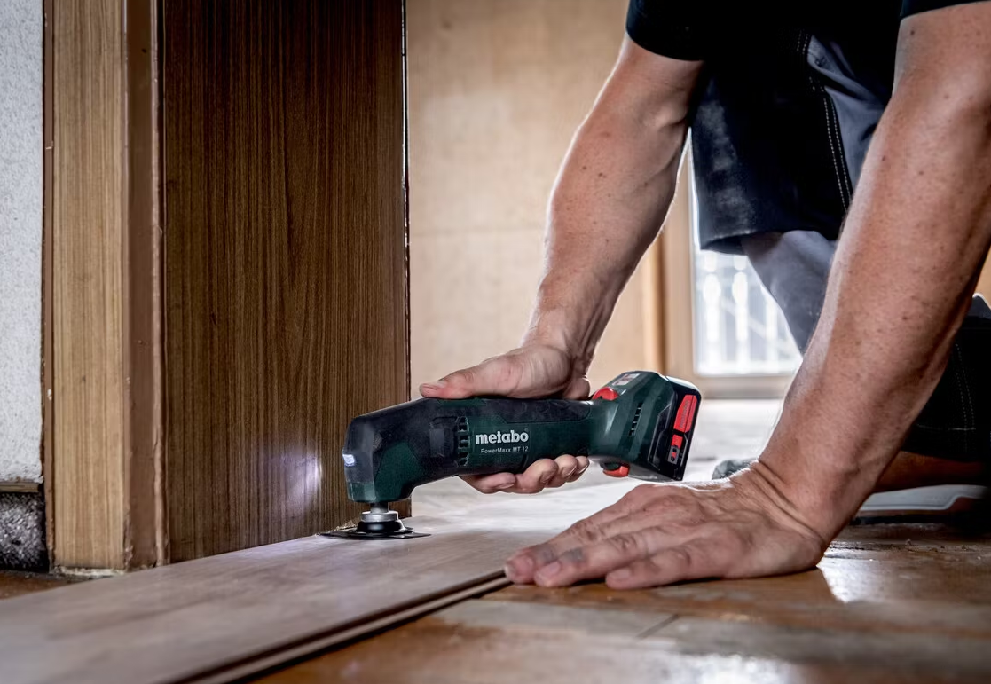 Metabo – Accu-Multitool Body – 12 V & OMT-Systeem – Voorzien Van Led-verlichting En Slanke Handgreep – Voor Zagen Schuren En Schrapen – Groen En Zwart Metaal