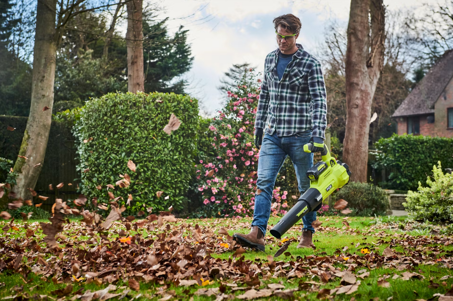 Ryobi Bladblazerset 36V – 176 km/u – Inclusief 4.0 Ah Accu & Lader