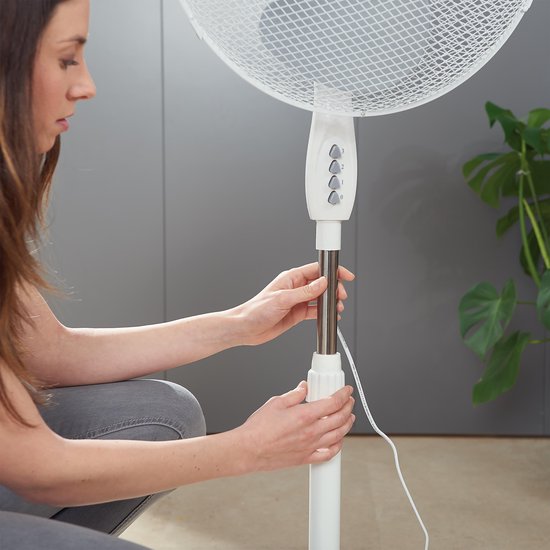BLACK+DECKER Vloerventilator BXEFP40E - Oscillerend - 3 Windsnelheden - Wit