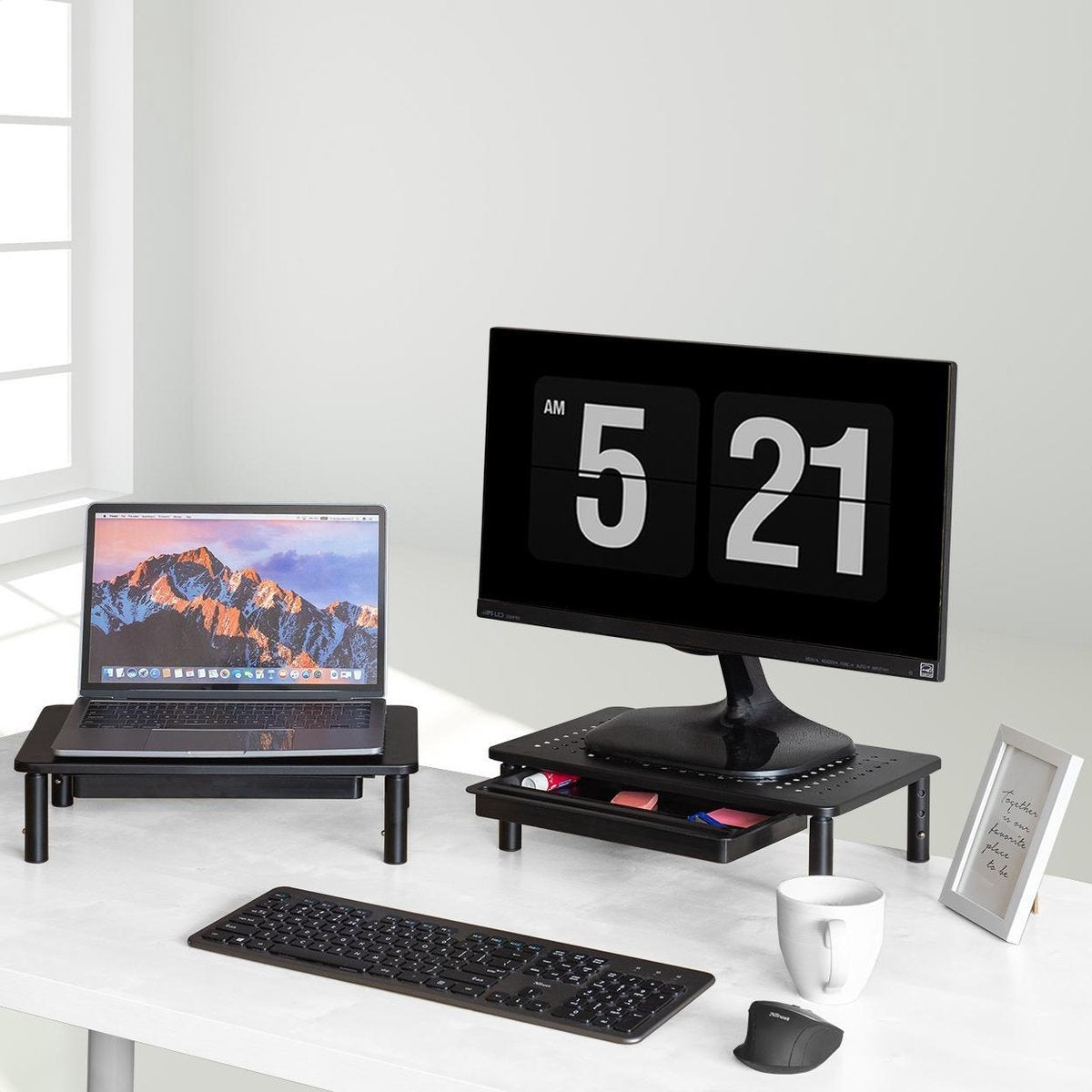 Auronic Monitorstandaard - Monitor Verhoger - Beeldscherm Verhoger - 2 Stuks - Verstelbaar - 37 x 23,5 x 10 cm - Metaal - Zwart