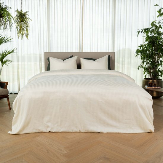 Kayori Elin Dekbedovertrek Katoensatijn - 140x200-220 cm +1 sloop - Eenpersoons - Offwhite