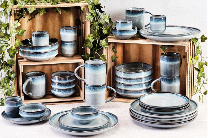 Bjorn Serviesset 36-delig – Duisterblauw, Borden Ø 27 cm, Kom Ø 15 cm, Mok 10 cm