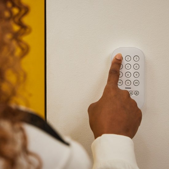 Yale - Keypad - Met Paniekknop - Verlicht Toetsenbord - 1 km Bereik