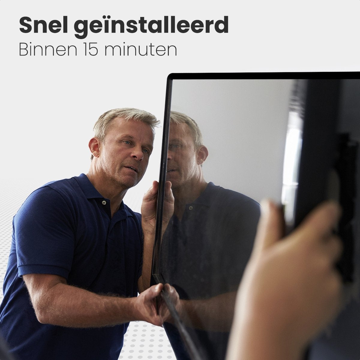 Auronic TV Beugel - Draaibaar en Kantelbaar - 23 tot 60 inch - Tot 45 KG - Zwart