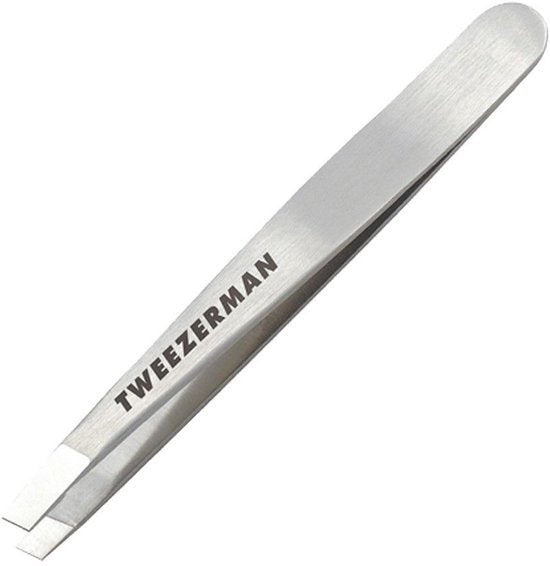 Tweezerman Mini Slant Tweezer Classic – Wenkbrauw Pincet - Compact Precisie Pincet Met Schuine Punt – Voor Epileren En Haartjes Verwijderen – Roestvrij Staal – Geschikt Voor Fijne En Stugge Haren – Stainless Steel - Epileer Pincet Voor Wenkbrauwen