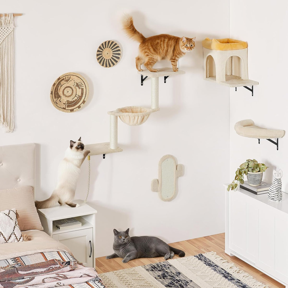 Yaheetech Klimwand Voor Katten - 4-Delig - Met Krabgedeelte En Mandje - Beige