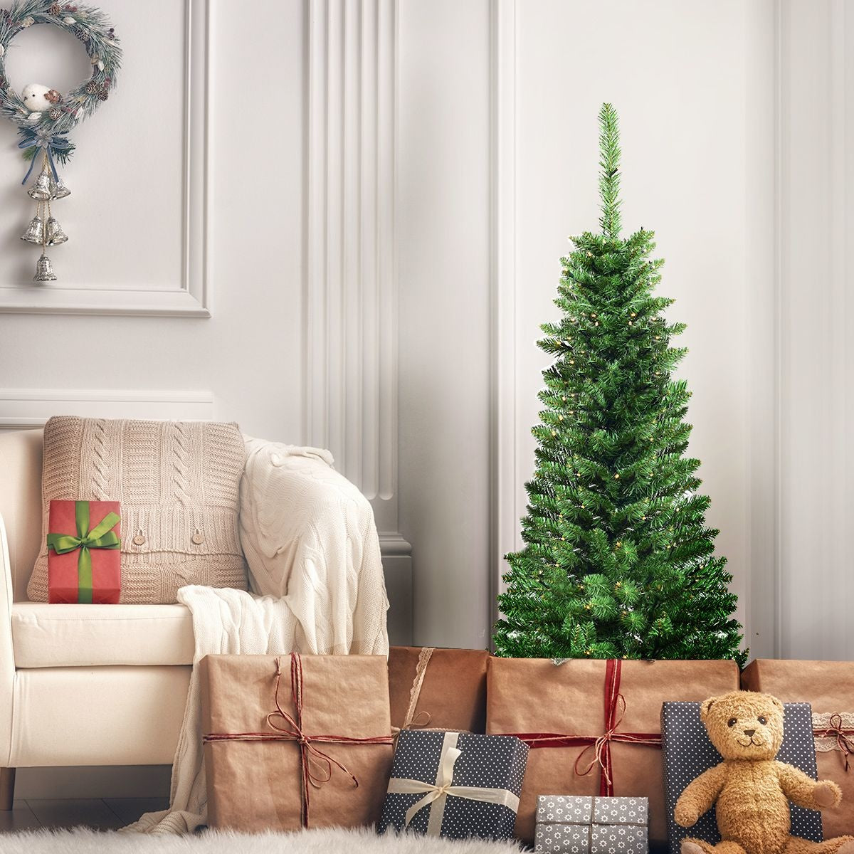 Coast Kunstkerstboom Smal - MET Warm Witte LED Verlichting - Groen - 135cm