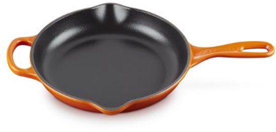 Le Creuset Skillet Signature - Oranjerood - Ø 23 cm - Geëmailleerde Anti-aanbaklaag - Geschikt voor Alle Warmtebronnen, inclusief Inductie - Vaatwasserbestendig - Levenslange Garantie