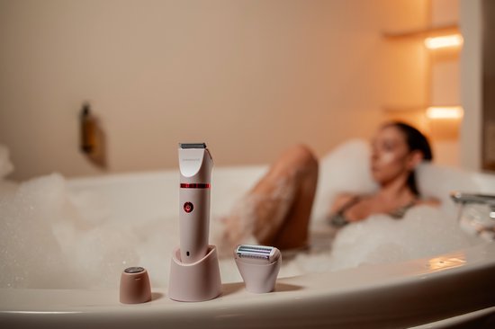 3-in-1 Ladyshave met Display - Gezicht - Oksels - Benen - Bikinilijn - Sansbeauté® - Scheerapparaat Vrouw - Ontharingsapparaat Electrisch Ontharen - Gezichtsontharing Dames - Trimmer Vrouw - Ladyshaves Bikini - USB Oplaadbaar