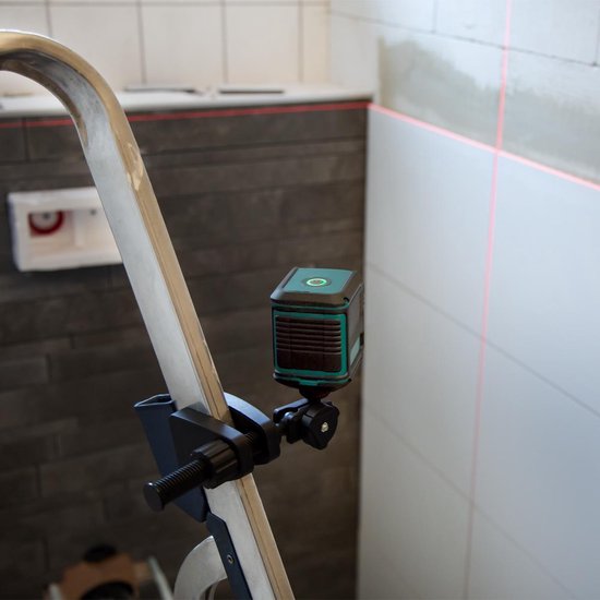 VONROC Kruislijnlaser – Rood – Zelfnivellerend – 10 meter – Incl. bevestigingsbeugel, opbergtas