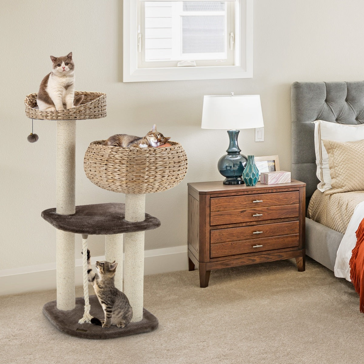 Coast 104 cm Cat Tree gemaakt van hout met bedden en speelgoedbal en sisal gewikkelde kolommen