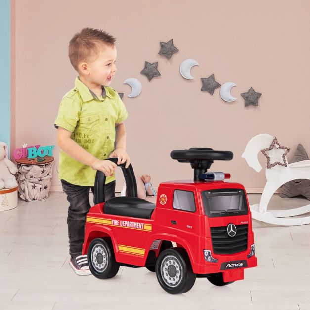 Coast Mercedes-Benz Kinderauto - Licentie, Duwauto, Muziek & Claxon, 2-6 Jaar - 48,8 x 24,4 x 35,3 cm - PP/PE - Rood/Zwart