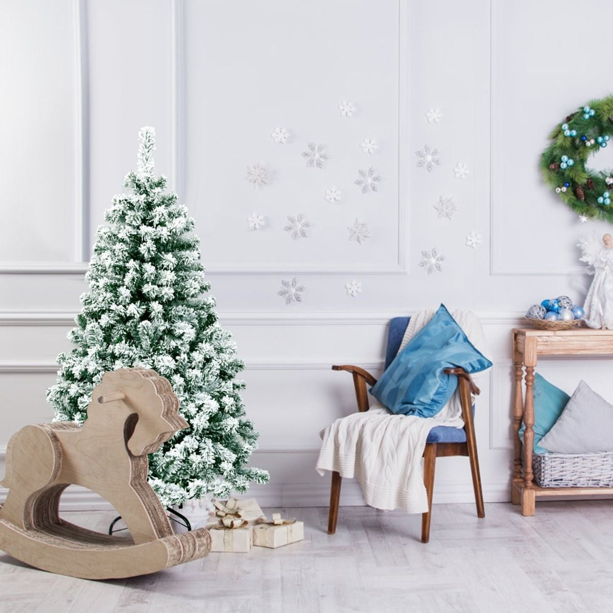 Coast Besneeuwde Kunstkerstboom met LED Wit/Groen – 79 x 135 cm – 400 Takpunten en 200 Warmwitte Lampjes