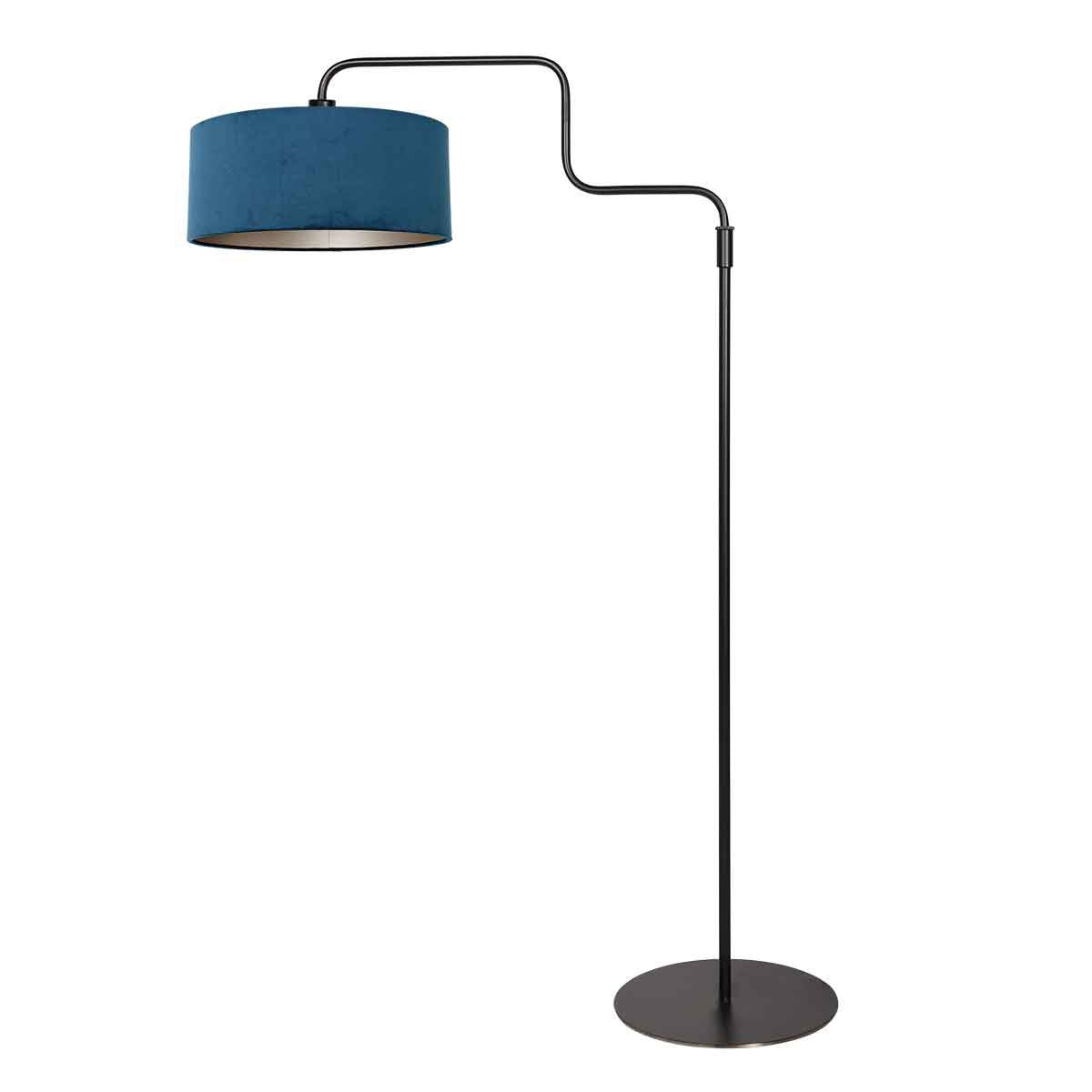Zwarte Vloerlamp Bloeba 4169ZW van Steinhauer met verstelbare hoogte (150-165 cm) en uitrekbare zwenkarm tot 66 cm, metalen basis met blauwe velours kap Ø40cm, trendy design voor binnen.