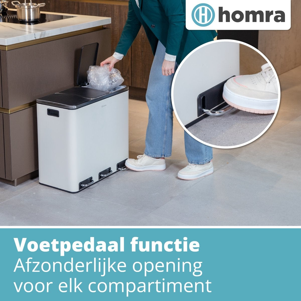 Homra SPARQ Pedaalemmer 3 vakken - 3 x 18 L inhoud - 54 Liter - Crème Wit RVS - Trio Afvalscheiding prullenbak  - 3-vaks Recycle Afvalemmer - Hygiënisch Afval Scheiden - Witte Keuken Vuilbak - Kantoor Prullenbak - Pedaal - Afvalscheidingsprullenbak