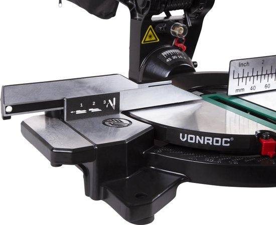 VONROC Afkortzaag – Elektrisch, Met Laser & Ø216 mm Zaagblad – 1700 W – 79 x 46,5 x 36 cm – Zilver/Zwart