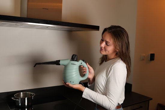 LUMAN 16 in 1 Stoomreiniger C1 - Handstoomreiniger - Handstomer - Vlekkenreiniger - Tapijtreiniger - Incl. Opbergtas en 16 Opzetstukken - 1050 Watt - 450 ML - Groen