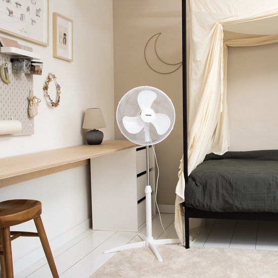 Statiefventilator 40 cm – 45W – 3 Snelheden – 85° Oscillatie – In Hoogte Verstelbaar – Tristar VE-5755 – Wit