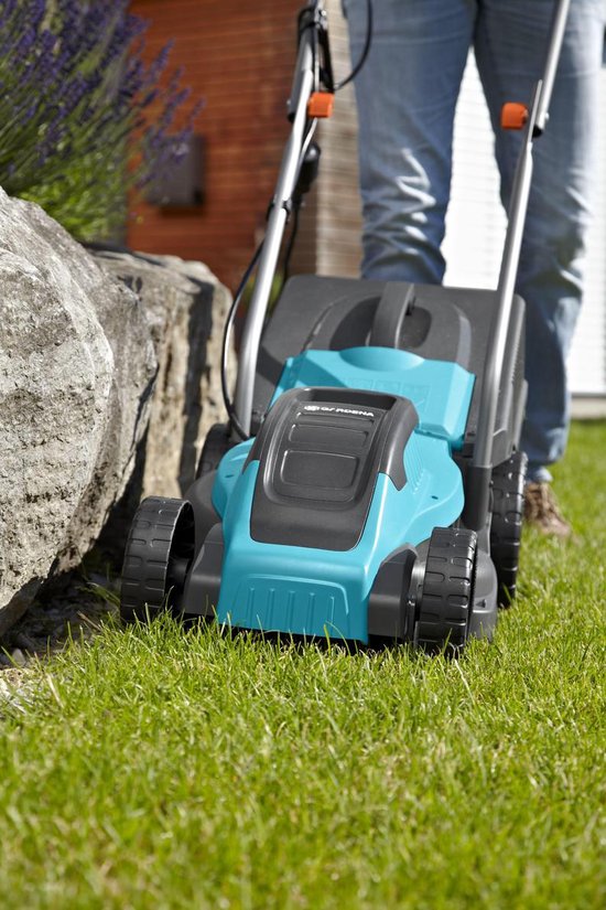 GARDENA Powermax 32 Grasmaaier - Maaibreedte 32 cm - Gazons tot 200 m2
