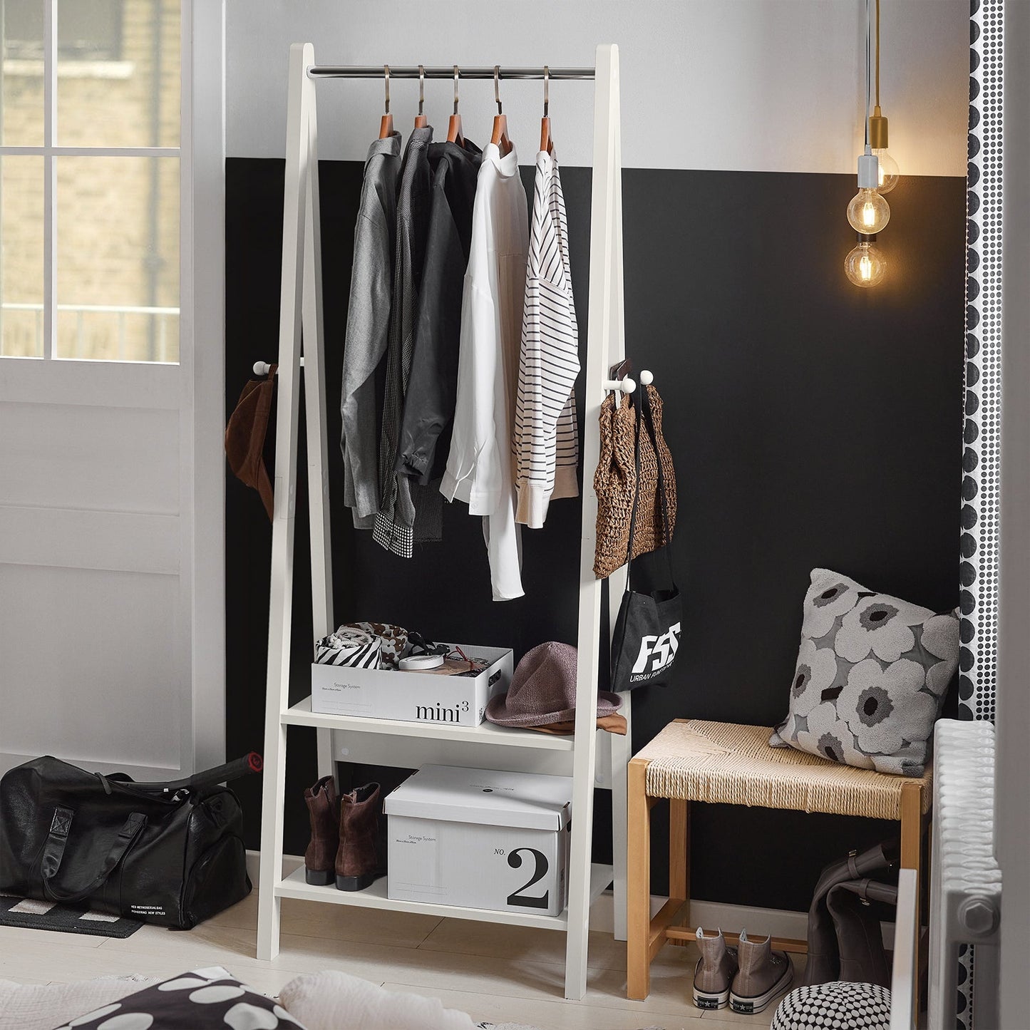 SoBuy Kledingrek - MDF - Max. 15 kg - 66 x 39 x 180 cm - Wit