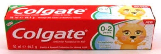 Colgate - Aardbeismaak - Kindertandpasta - Voor 0 tot 2 jaar oud - 50ml