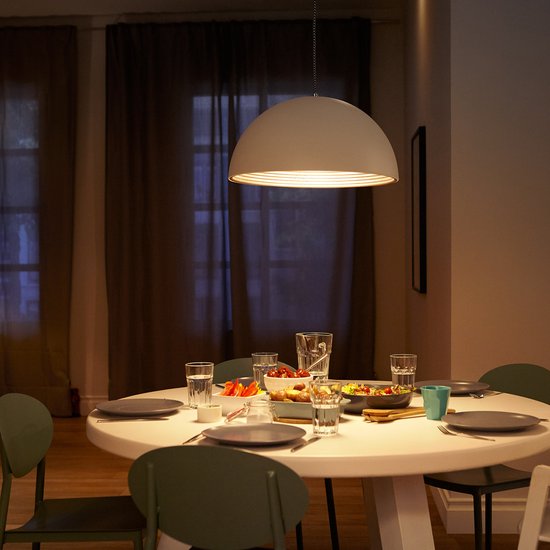 Philips LED Classic E27 Lamp Helder - 2700K - 470 lm - Niet Dimbaar