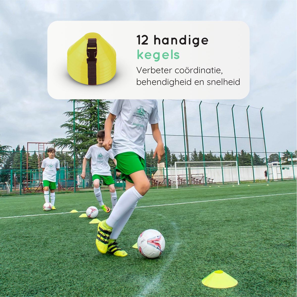 Volcan Voetbal Trainingsmateriaal Set - Training Spullen - Trainingshoedjes - Pionnen - Speedladder - Kegels - Weerstandsbanden - Weerstandsparachute - Baltrainer - Incl. draagtas