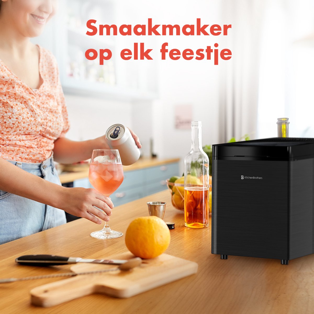 KitchenBrothers IJsblokjesmachine - 2.1L - Zeilfreinigingsfunctie - 15kg/24uur - Zwart