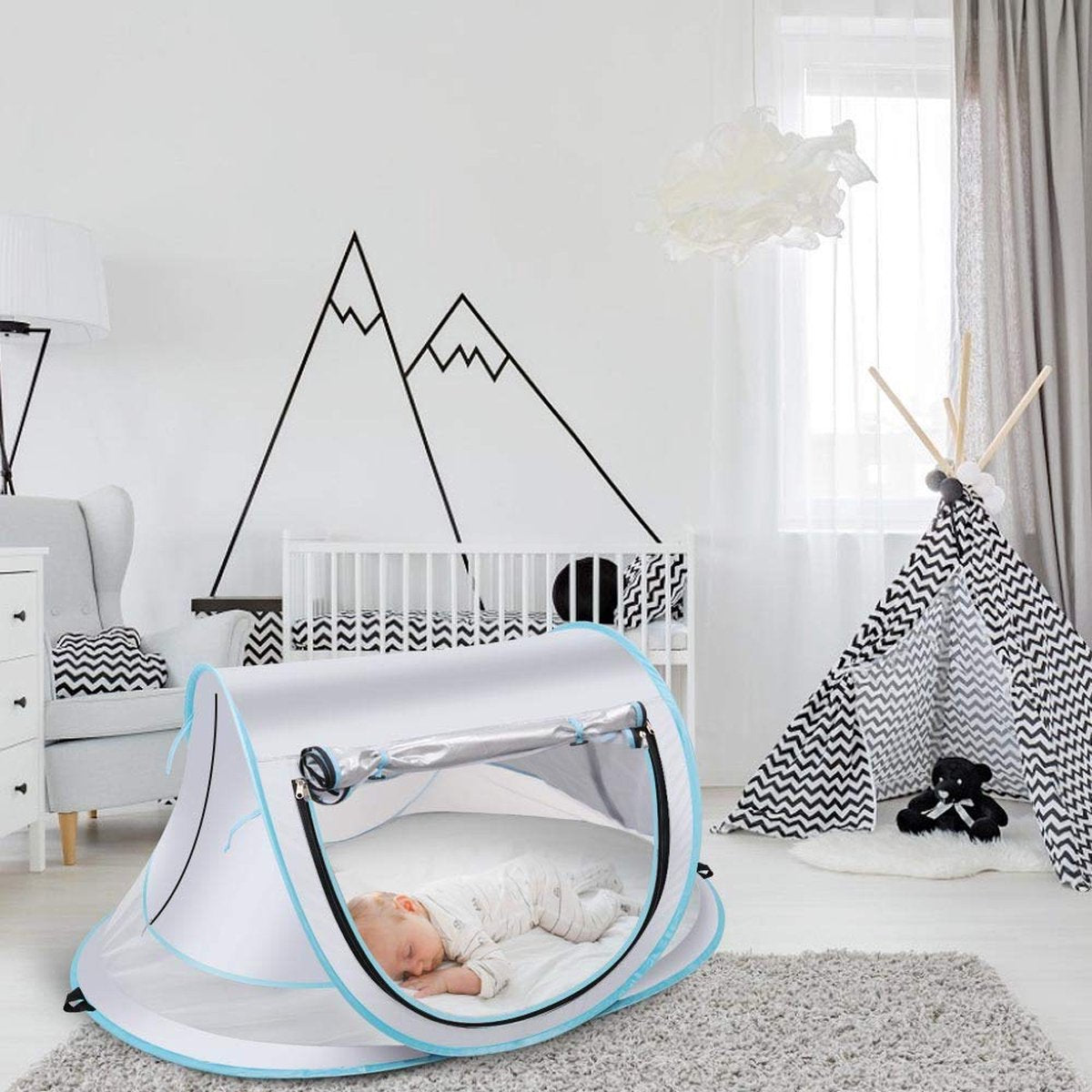Fuegobird BabyBox Campingbedje - UV50+ - Opvouwbaar - Incl. Muggengaas - 140 x 65 x 90 cm - Zilver