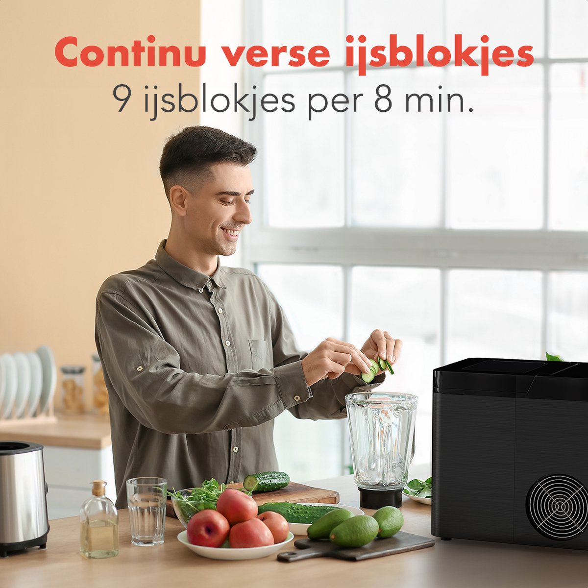 KitchenBrothers IJsblokjesmachine - 2.1L - Zeilfreinigingsfunctie - 15kg/24uur - Zwart