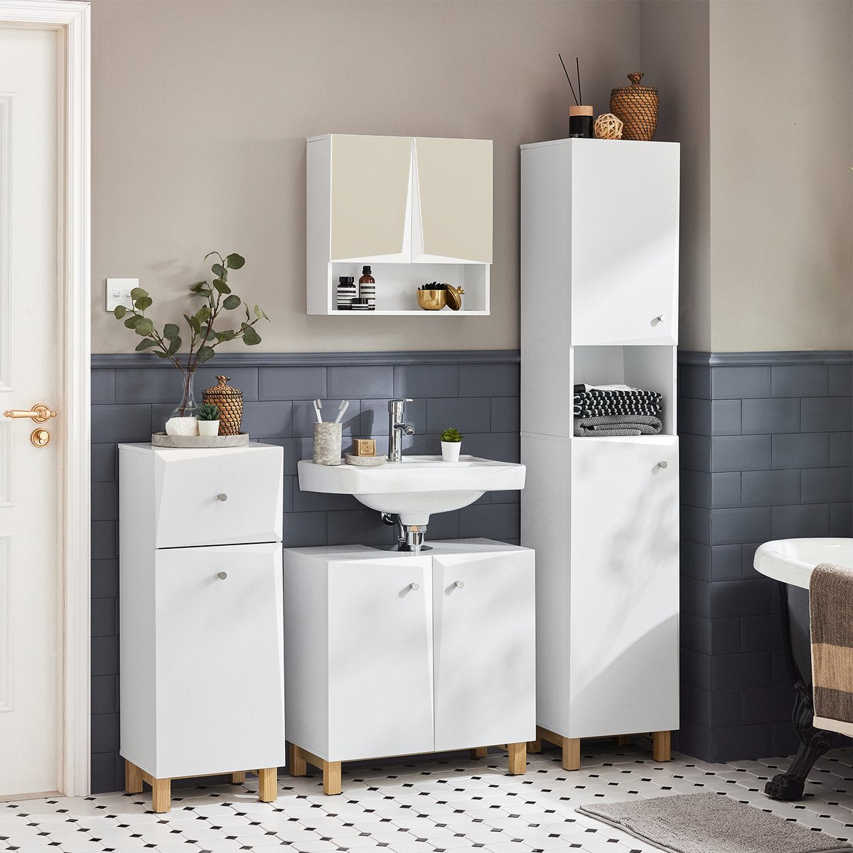 SoBuy Badkamer kolomkast - Badkamerkast met 2 deuren - Max. 50KG - 34 x 30 x 170 cm - Wit