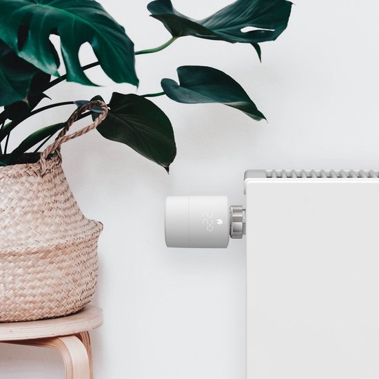 tado° Slimme Thermostaat Starterkit V3+ met 2 Slimme Radiatorknoppen