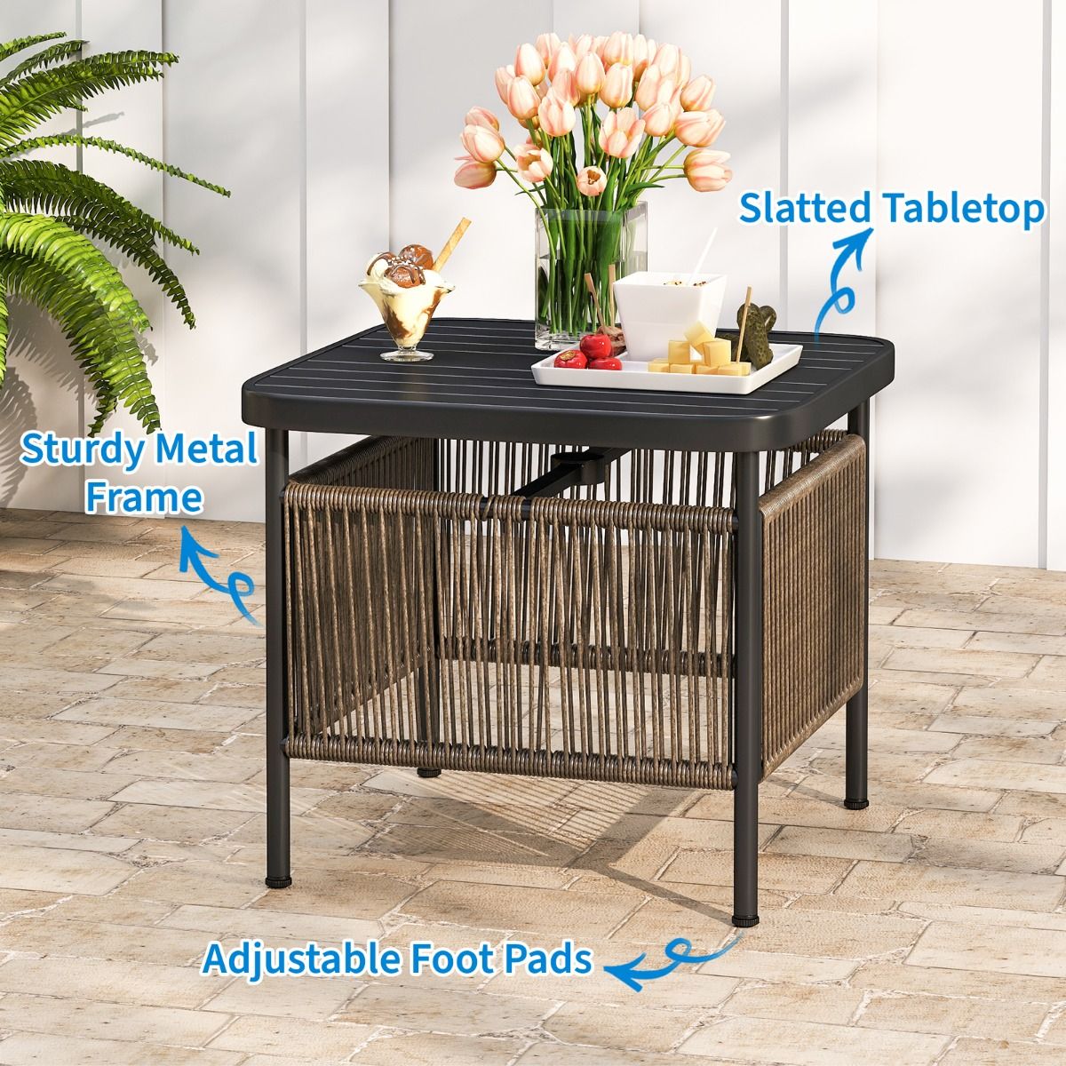 Coast Bijzettafel voor buiten - weerbestendig rattan - met parasolgat - zwart - 56 x 56 x 49 cm