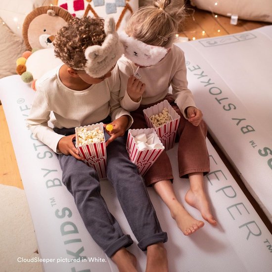 Stokke® JetKids™ Cloudsleeper - Reisematras 150 cm (Space Maze)