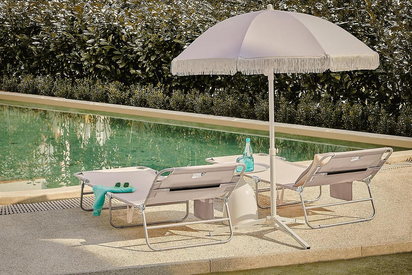 SoBuy - Set van 2 Verstelbare Buiten Zonnebanken voor Camping en Tuin - Beige