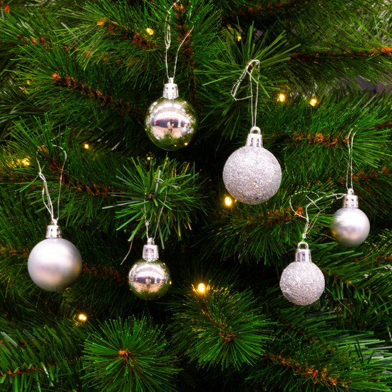 Giftsome Zilveren Kerstballen Set - 101 Kunststof Kerstballen - Incl. Zilveren Piek - Kerst Decoratie - 3/4/6 cm