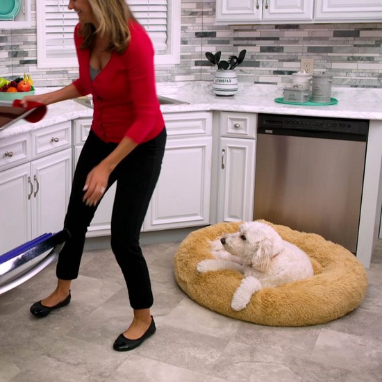 Peaceful Pooch XL - pluizig hondenbed - 109cm diameter - opvouwbaar - in verschillende maten. Kattenbed - wasbaar - uitneembare vulling - ontspant gewrichten en spieren - anti-slip noppenbodem